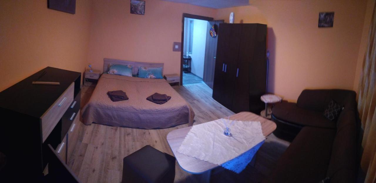 Apartament Edelvais Varna Bagian luar foto