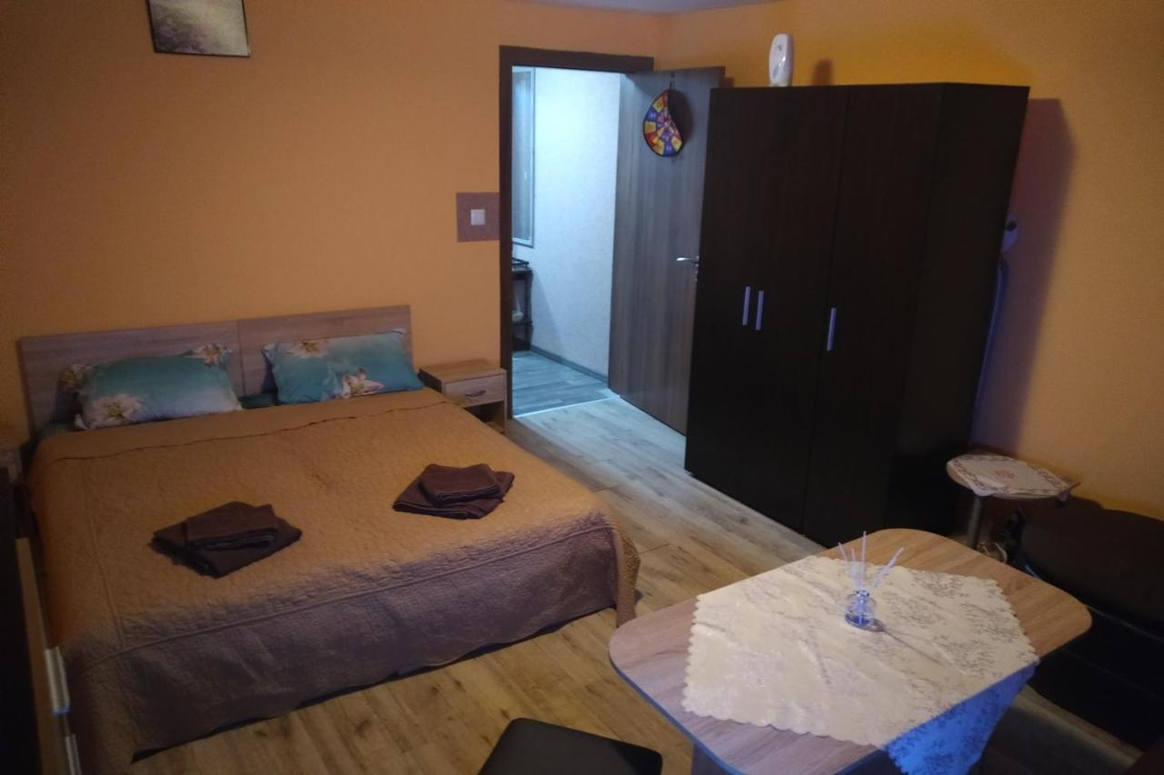 Apartament Edelvais Varna Bagian luar foto