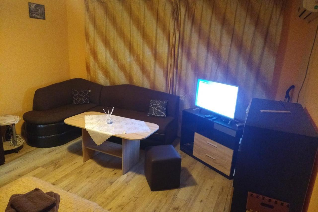 Apartament Edelvais Varna Bagian luar foto